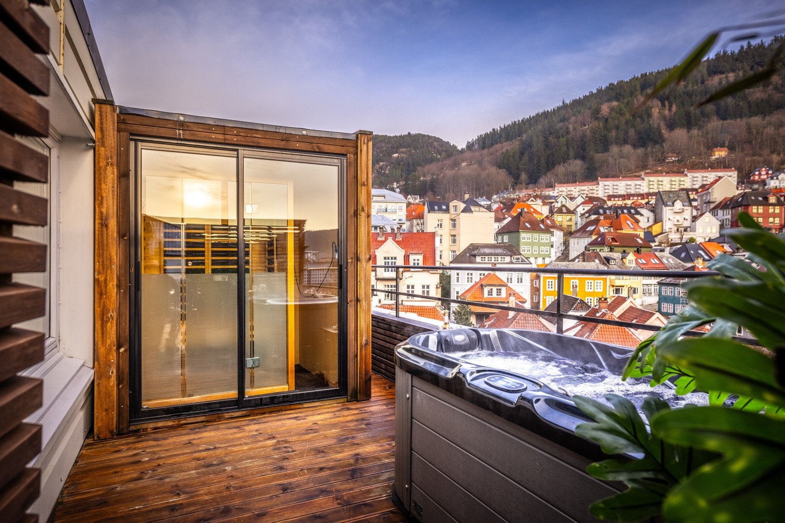 - Her har man en egen velværeavdeling på terrassen - Galleribilde