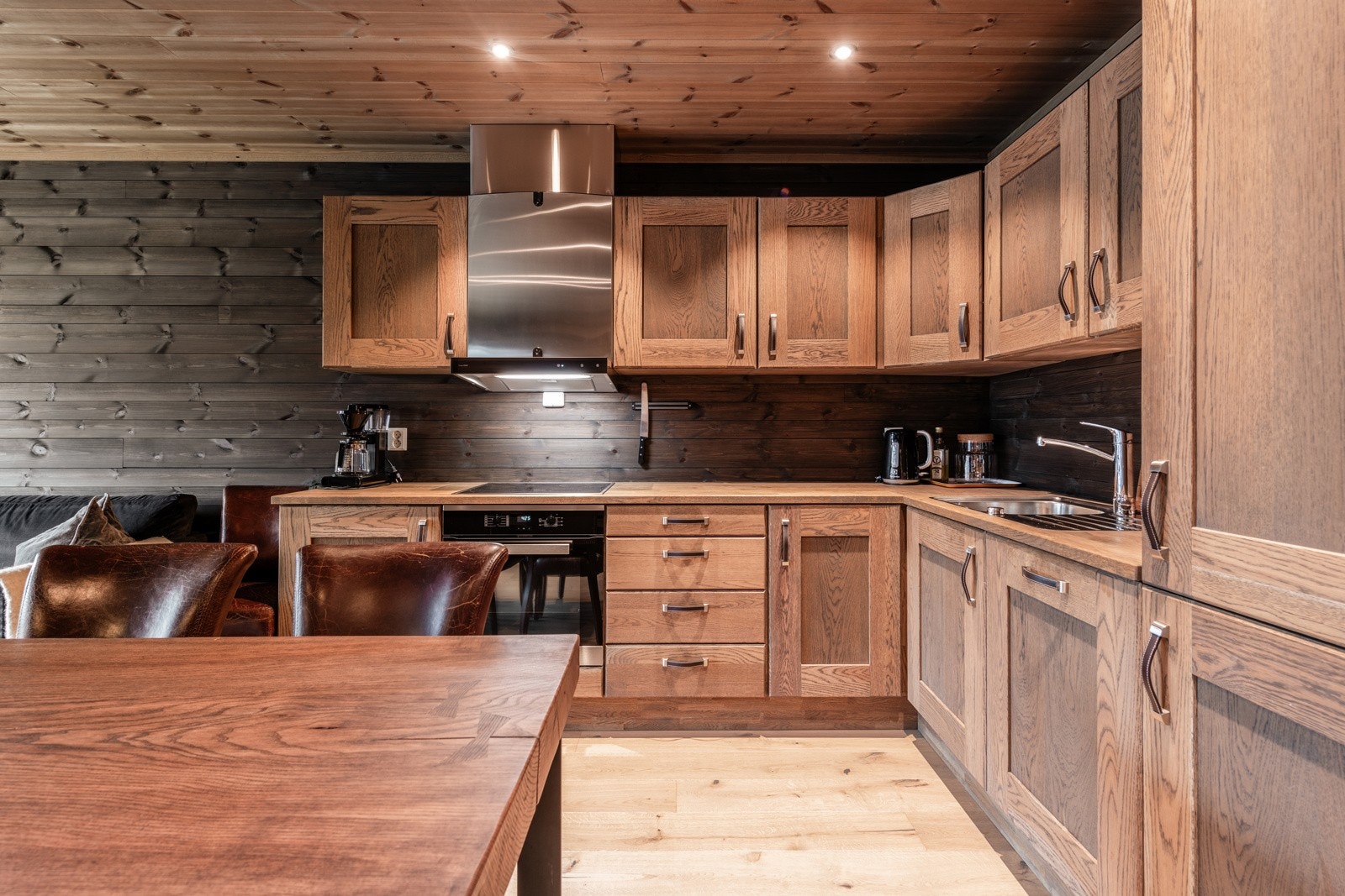 Godt med skap- og benkeplass Galleribilde