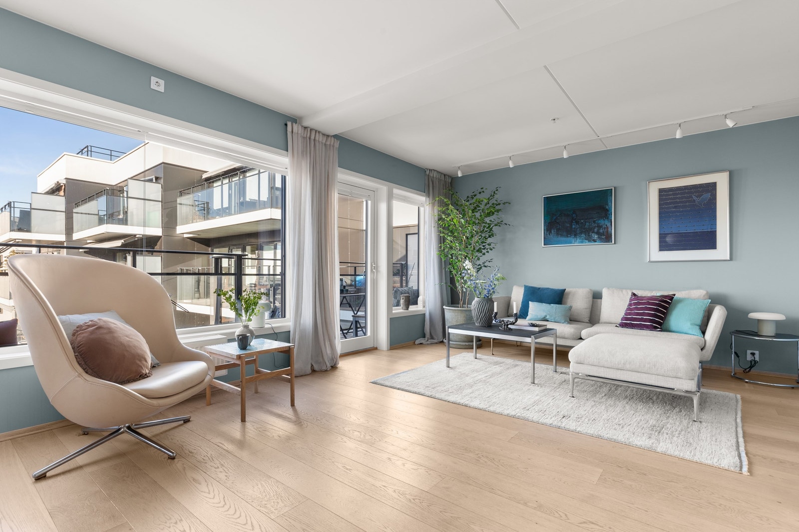 Boligen holder svært høy standard, noe som gjenspeiler seg i TG 1 på samtlige elementer i tilstandsrapporten. Denne vil du ikke gå glipp av! Galleribilde