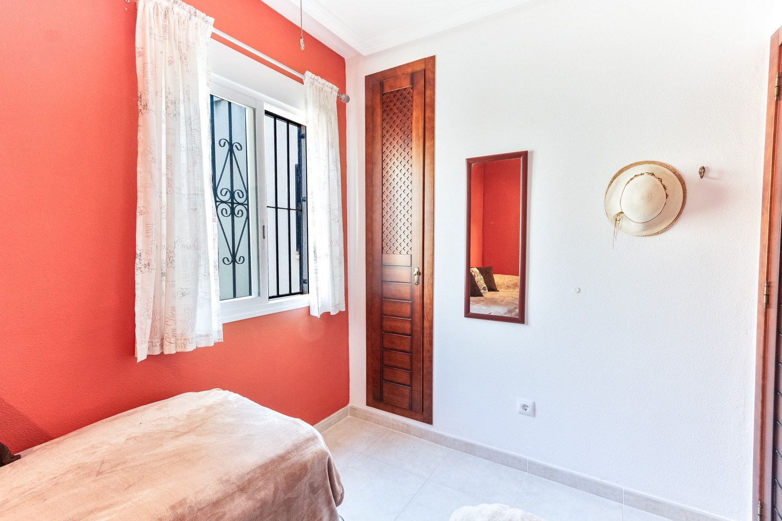 Se fullstendig adresse på eiendommene våre på Spaniamegler1.no Galleribilde