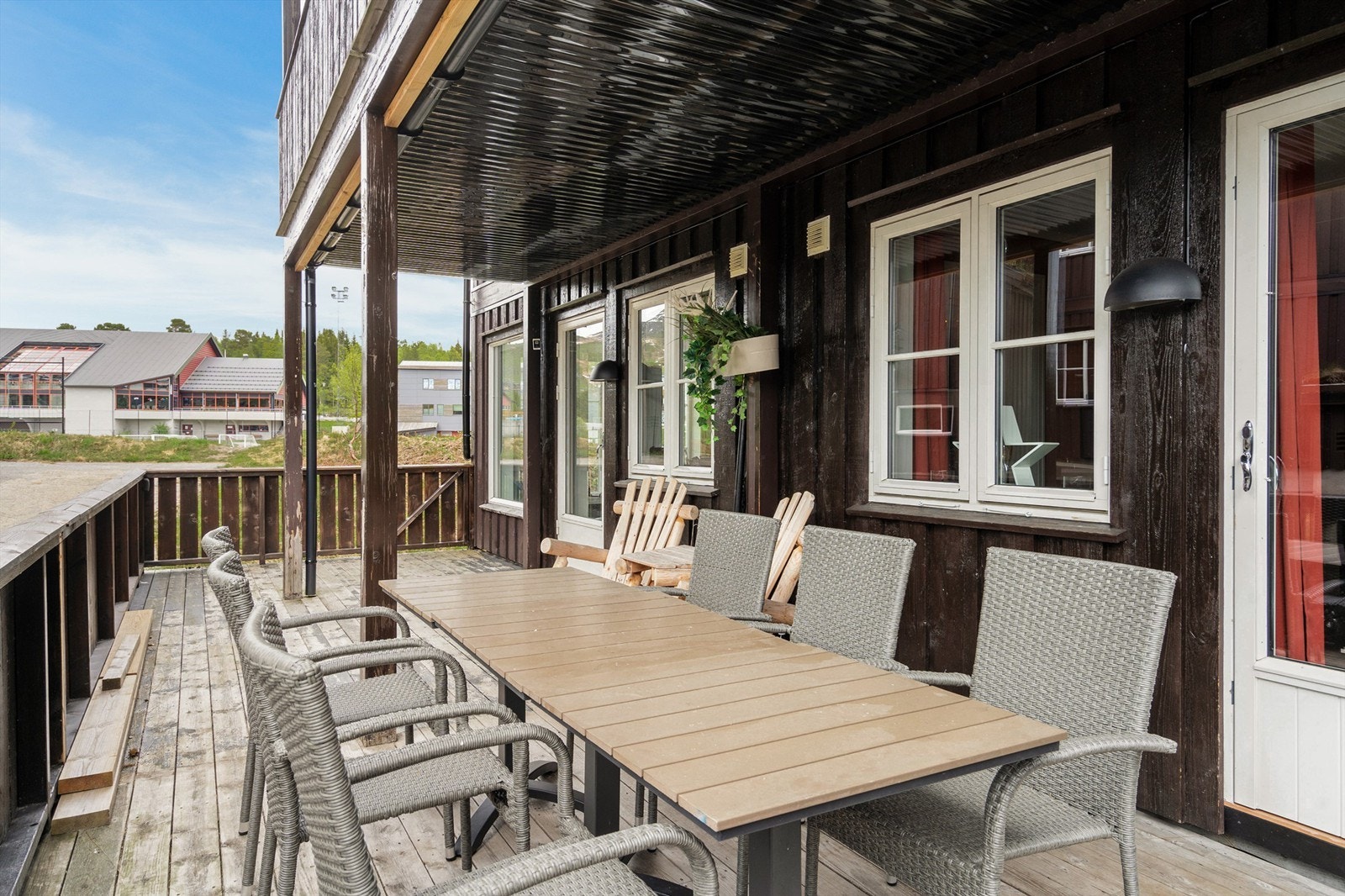 Hovdebruvegen 4 Galleribilde