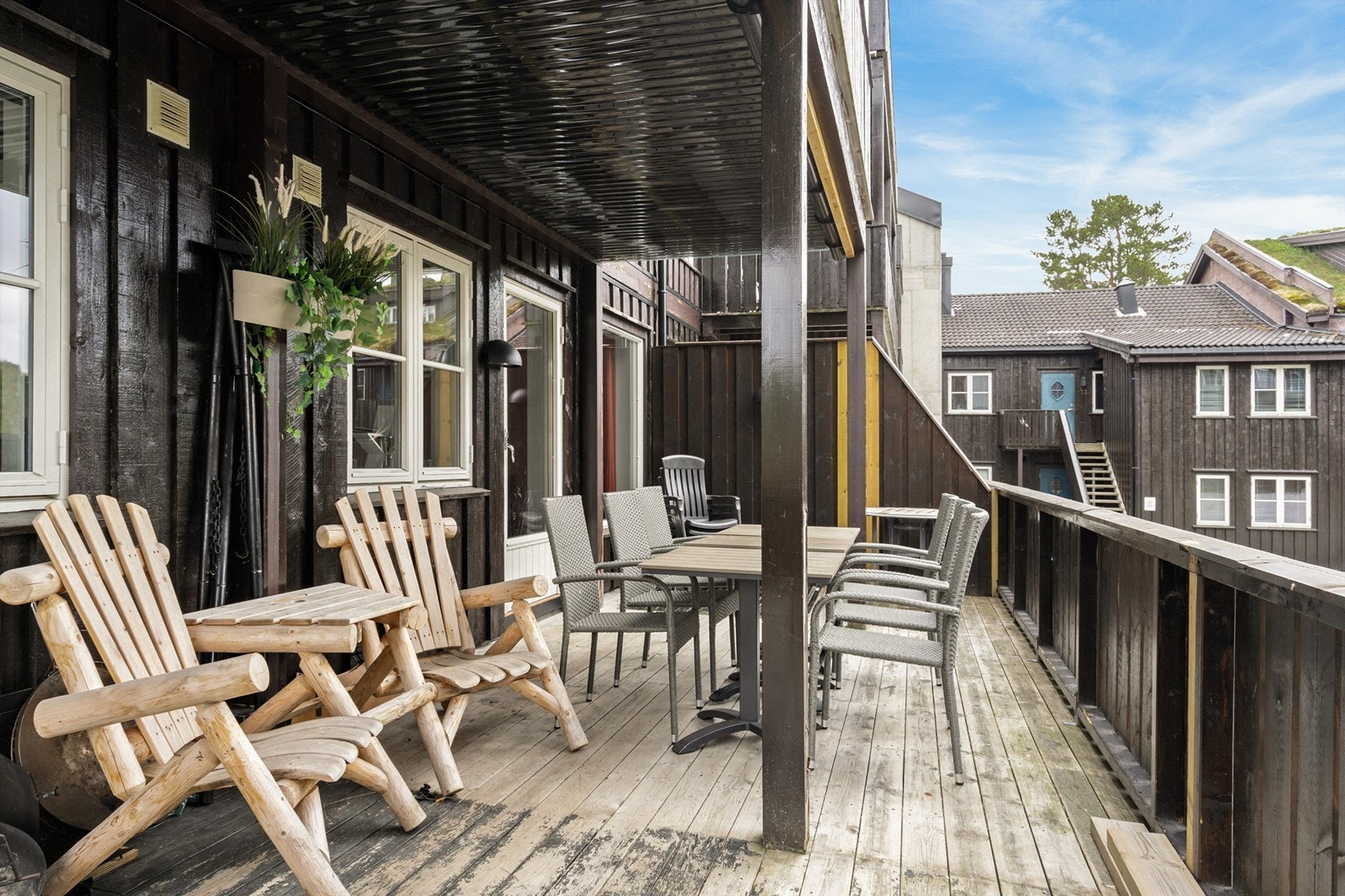 Hovdebruvegen 4 Galleribilde