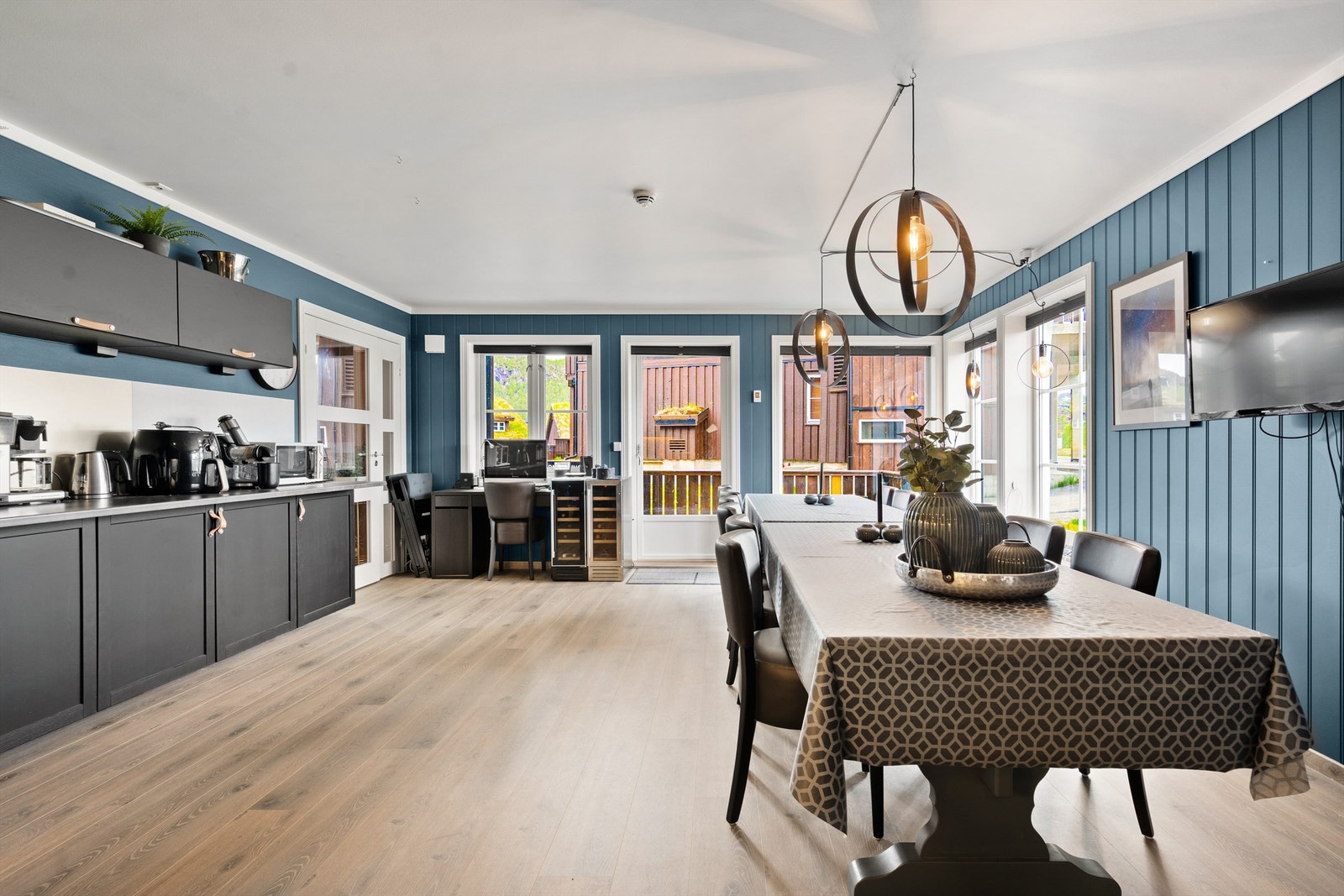 Hovdebruvegen 4 Galleribilde