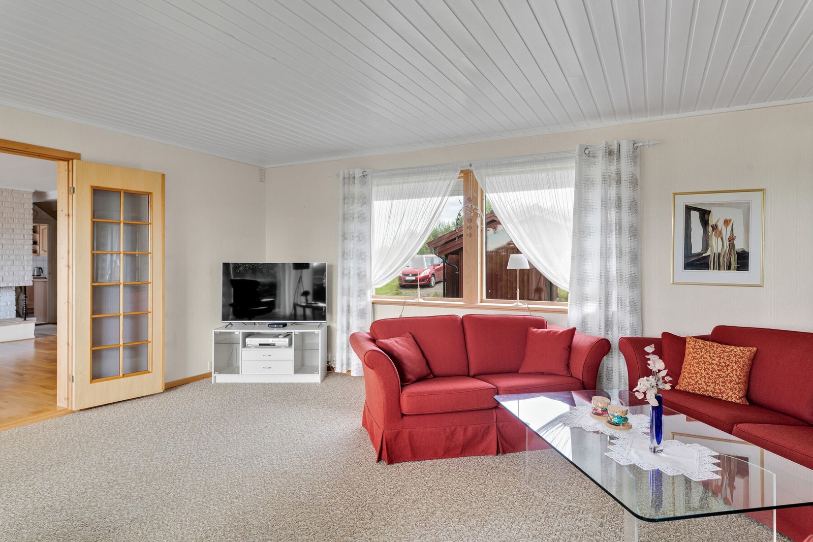 Lys og trivelig TV stue. Galleribilde