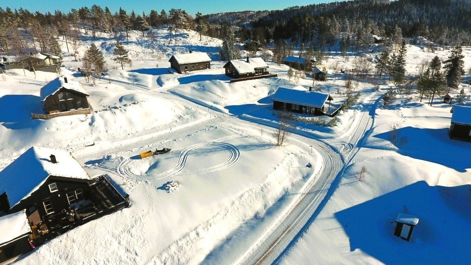 Her ser man tomten Slettemyr 5 som ligger solrikt og flott til med fin utsikt utover området Galleribilde