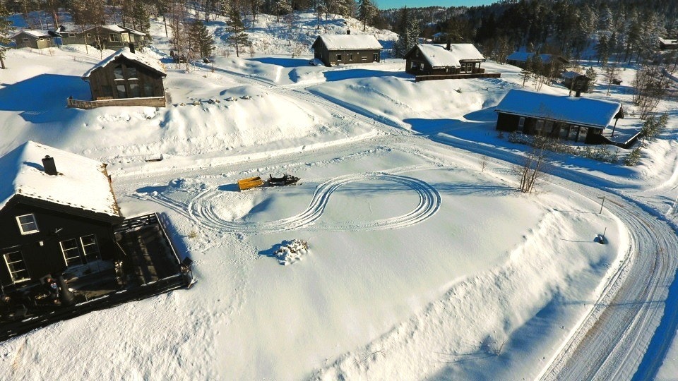 Slettemyr 5 som bader i sol! Galleribilde