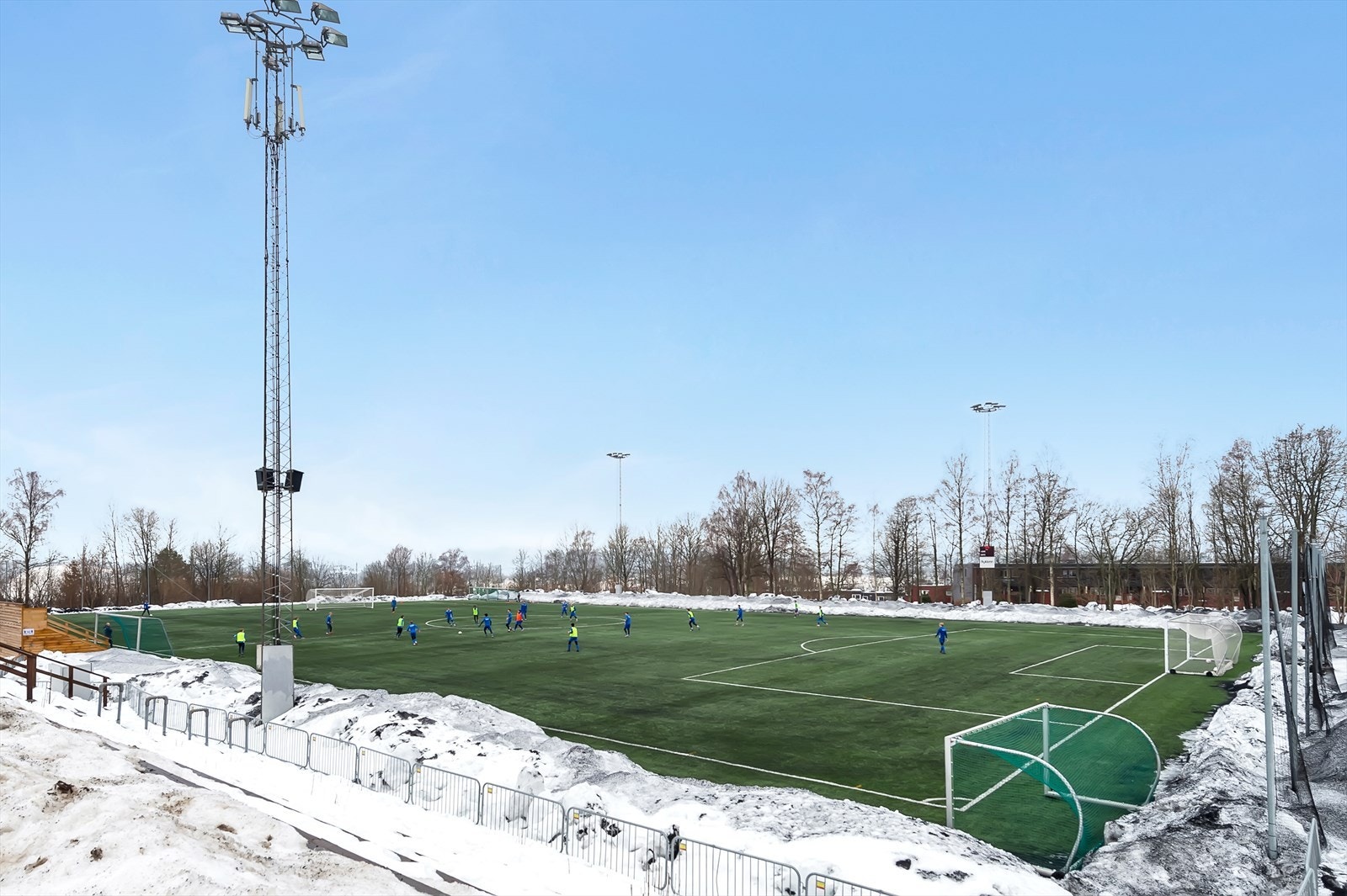 Kort gangavstand til Gommerudbanen og Vestre Bærum Tennisklubb. Galleribilde