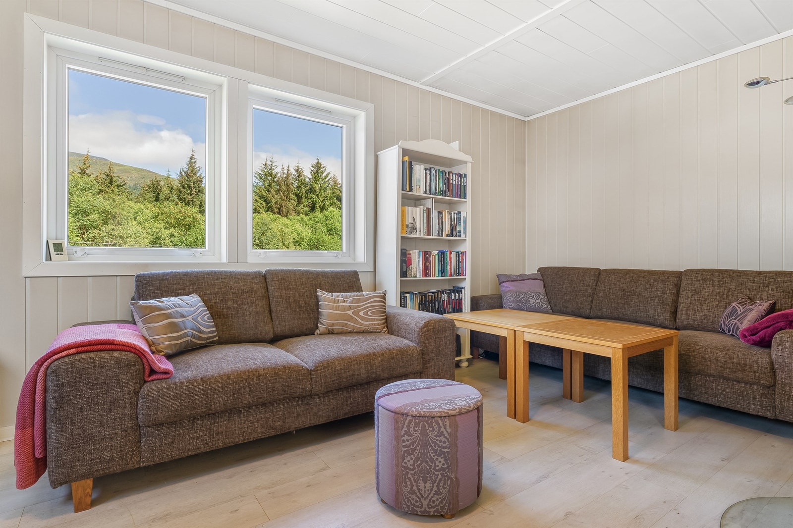 Stue med flere innredingsmuligheter Galleribilde