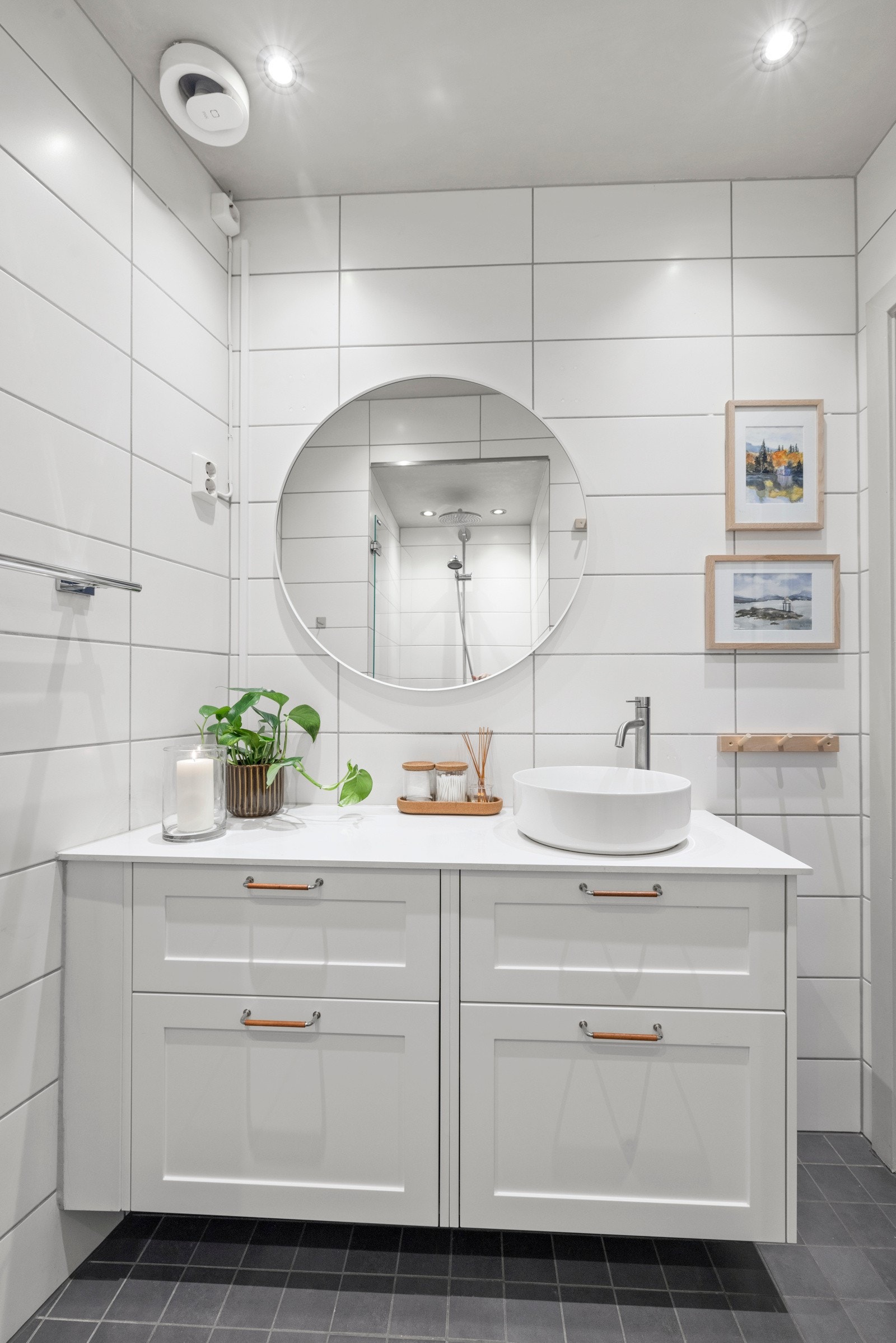 Ny baderoms innredning fra 2023 Galleribilde