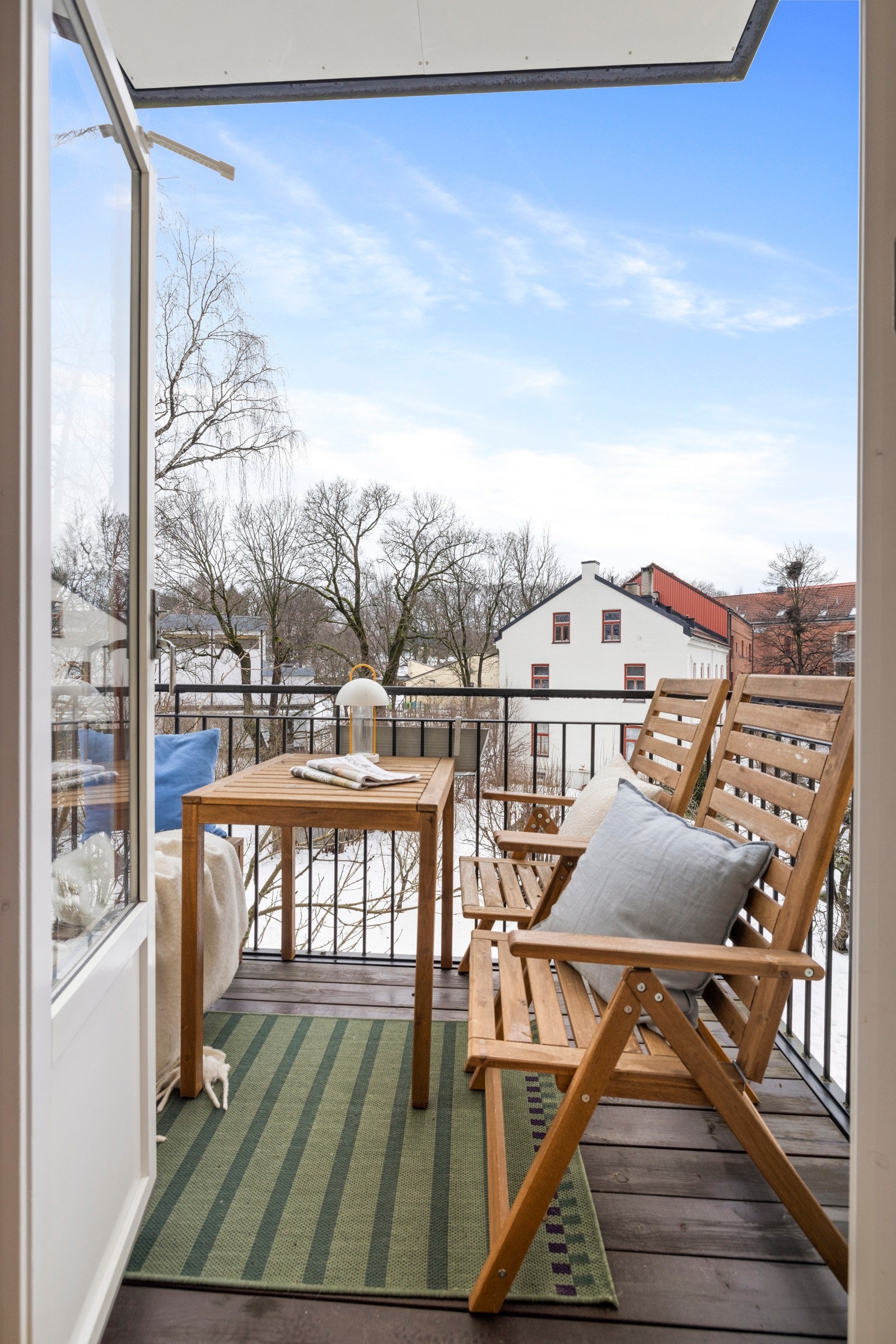 Balkongen måler 3 kvm Galleribilde