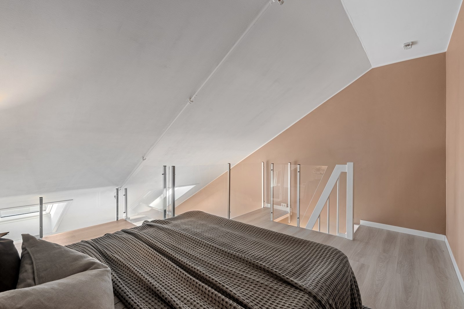 Soverom. Galleribilde
