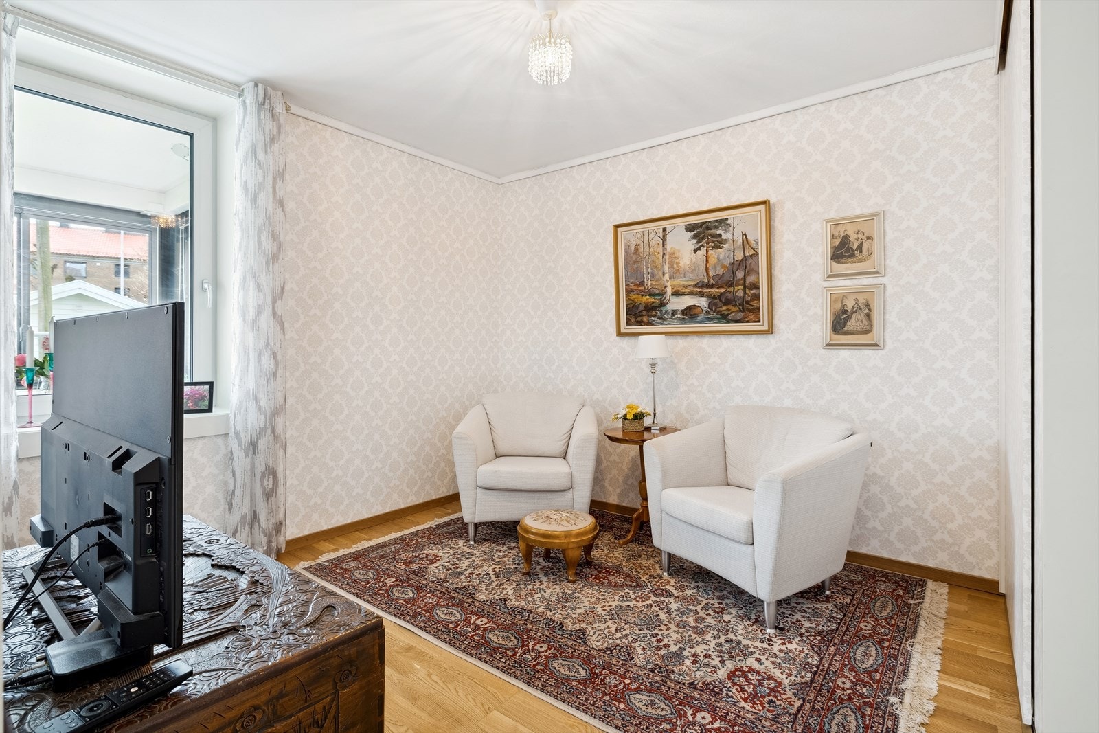 Innredet stue som opprinnelig er soverom Galleribilde