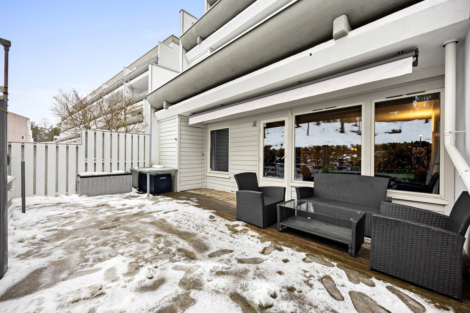 Markterrasse på hele 29 kvm og med egen bod. Galleribilde