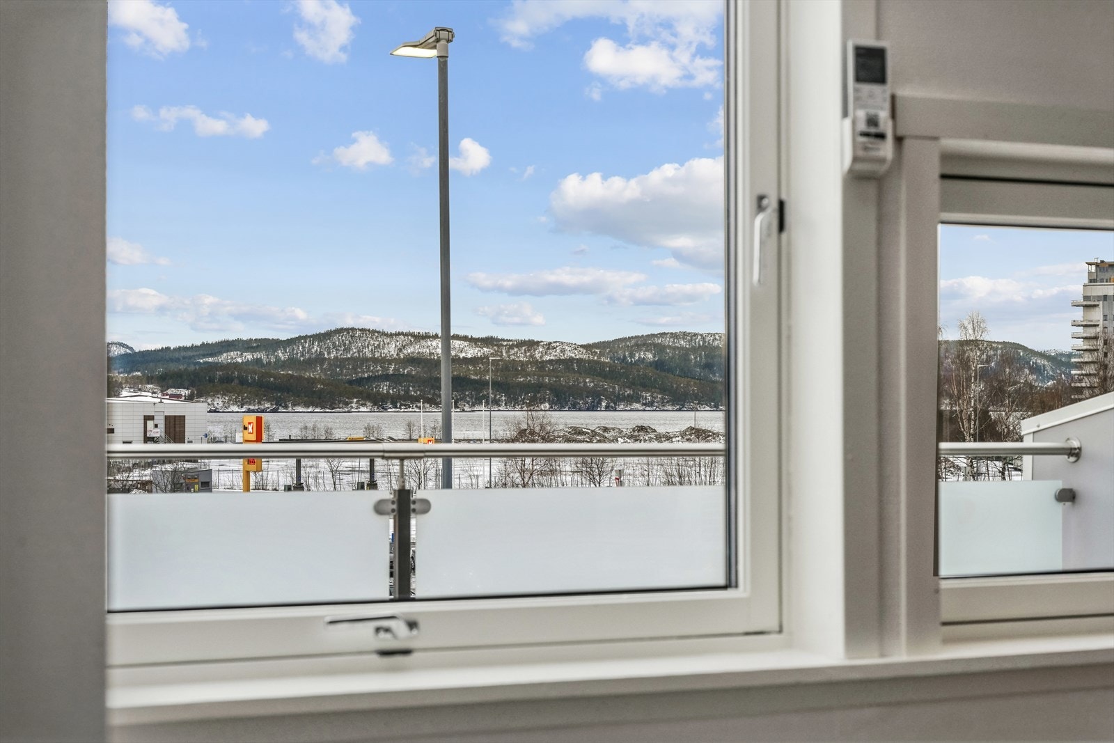 Utsikt fra stue Galleribilde
