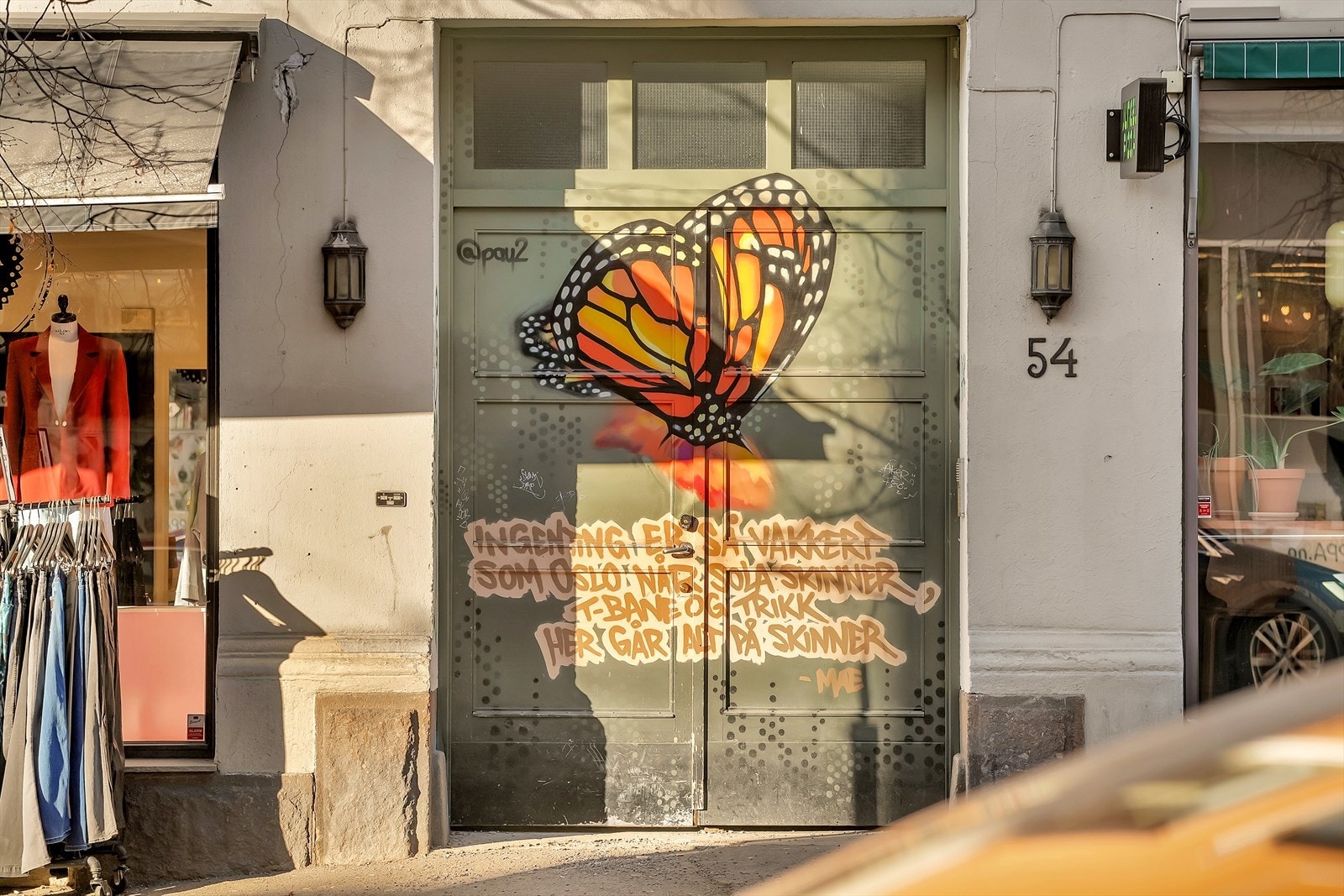 Flott inngangsport dekorert av kjent graffitikunstner "Pay2"! Galleribilde