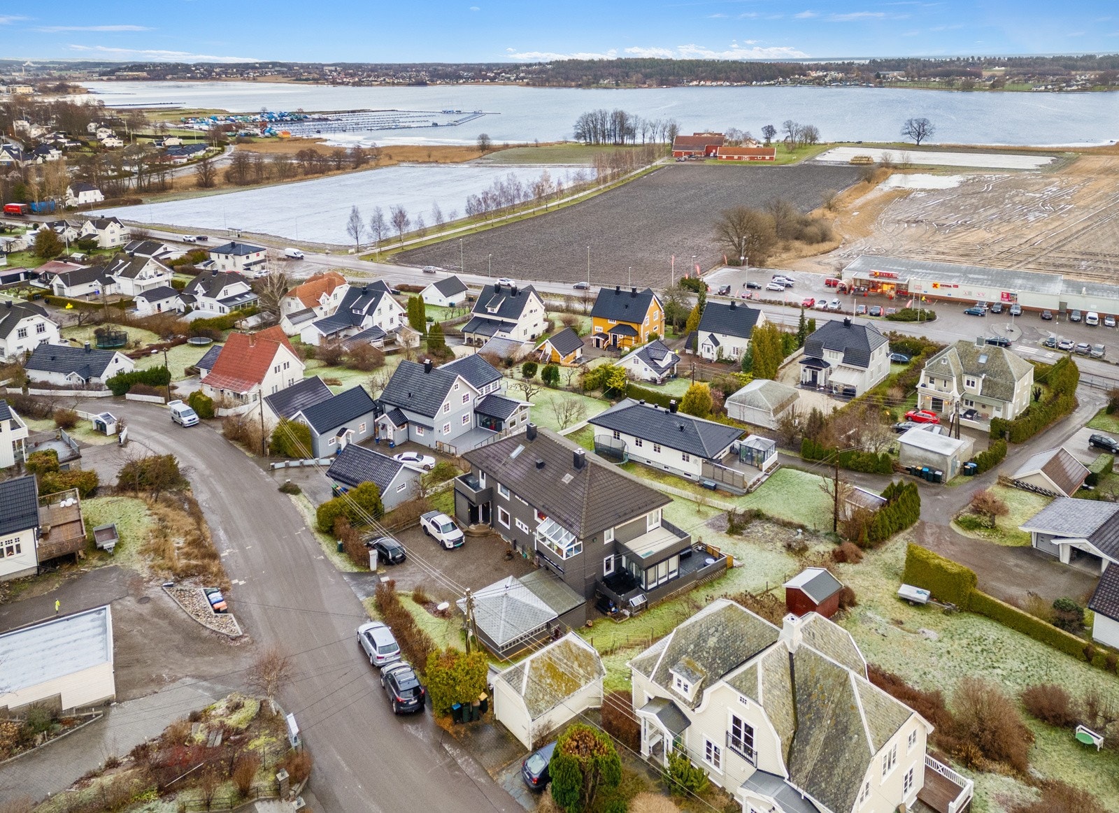 Oversikt over området rundt boligen Galleribilde