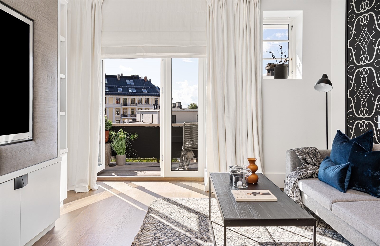 Stue med integrert tv Galleribilde