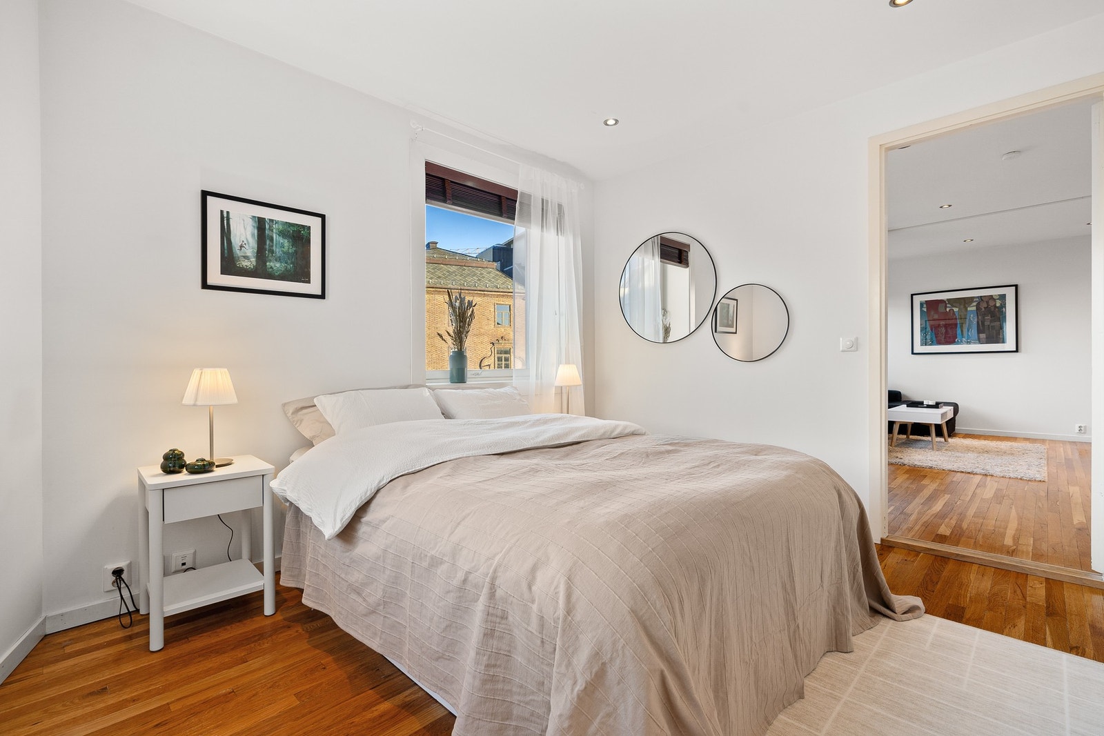 TV-pakke/fibernett, vaktmestertjenester, trappevask og kommunale avgifter er inkludert i felleskostnadene Galleribilde