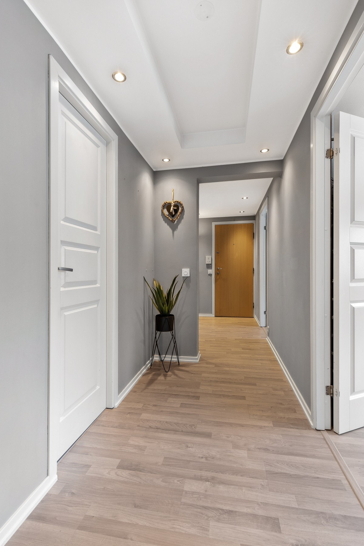 Det er installert callinganlegg slik at du enkelt kan slippe dine gjester inn. Galleribilde