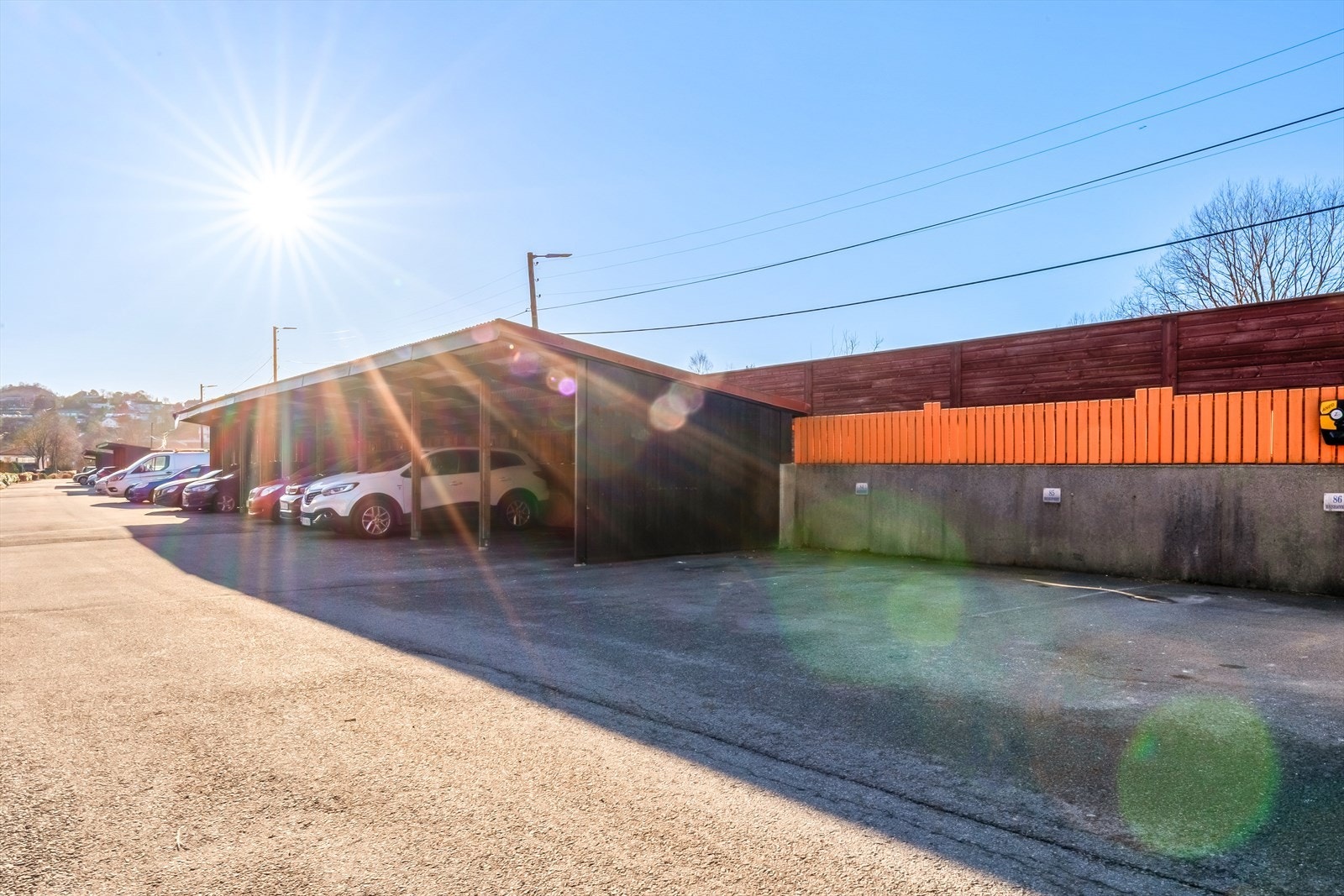 - Det er mulighet for parkering. Kontakt megler for mer informasjon - Galleribilde