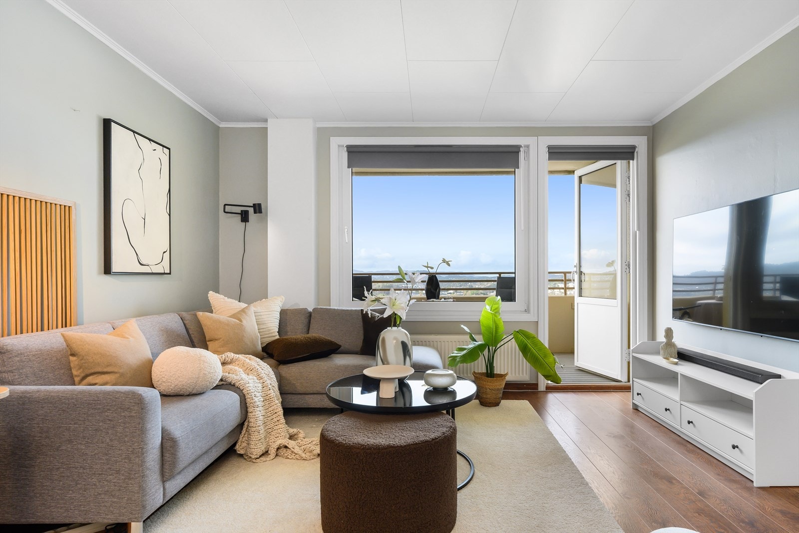 Flott 1-roms andelsleilighet beliggende i byggets 6. etasje. Galleribilde