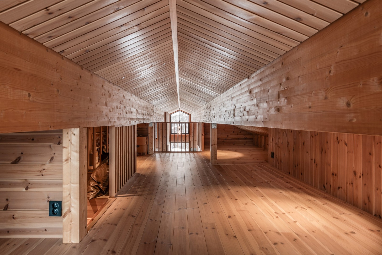 Romslig hems med skråtak, ikke måleverdig areal Galleribilde