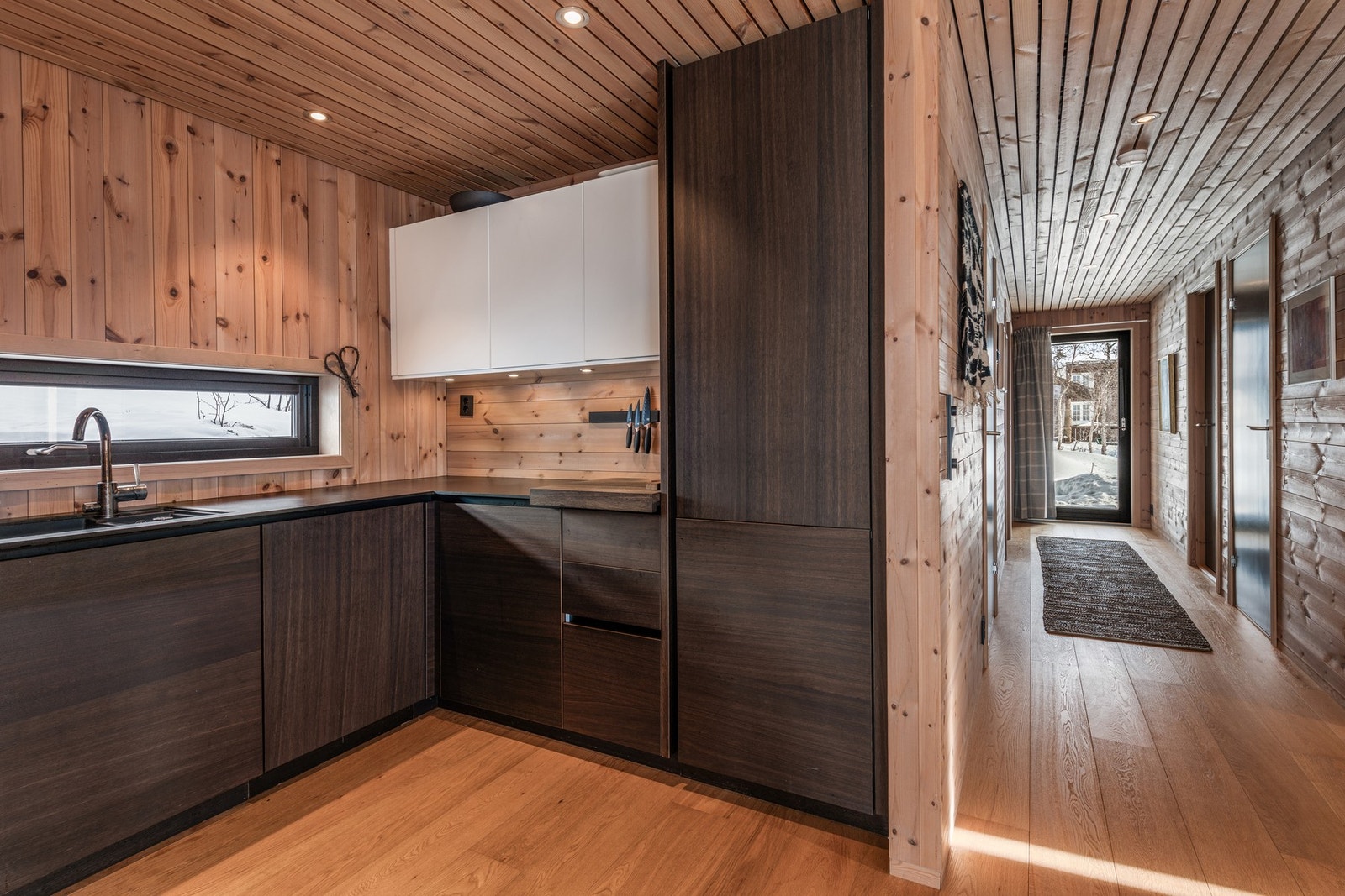 Alle hvitevarer på kjøkkenet er fra Siemens Galleribilde