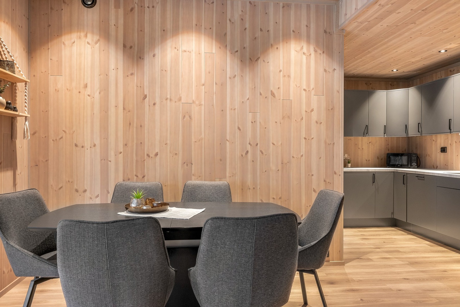 Velegnet sone for spisegruppe Galleribilde