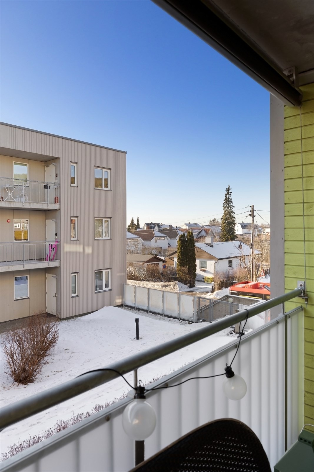 Utsikt fra balkong Galleribilde