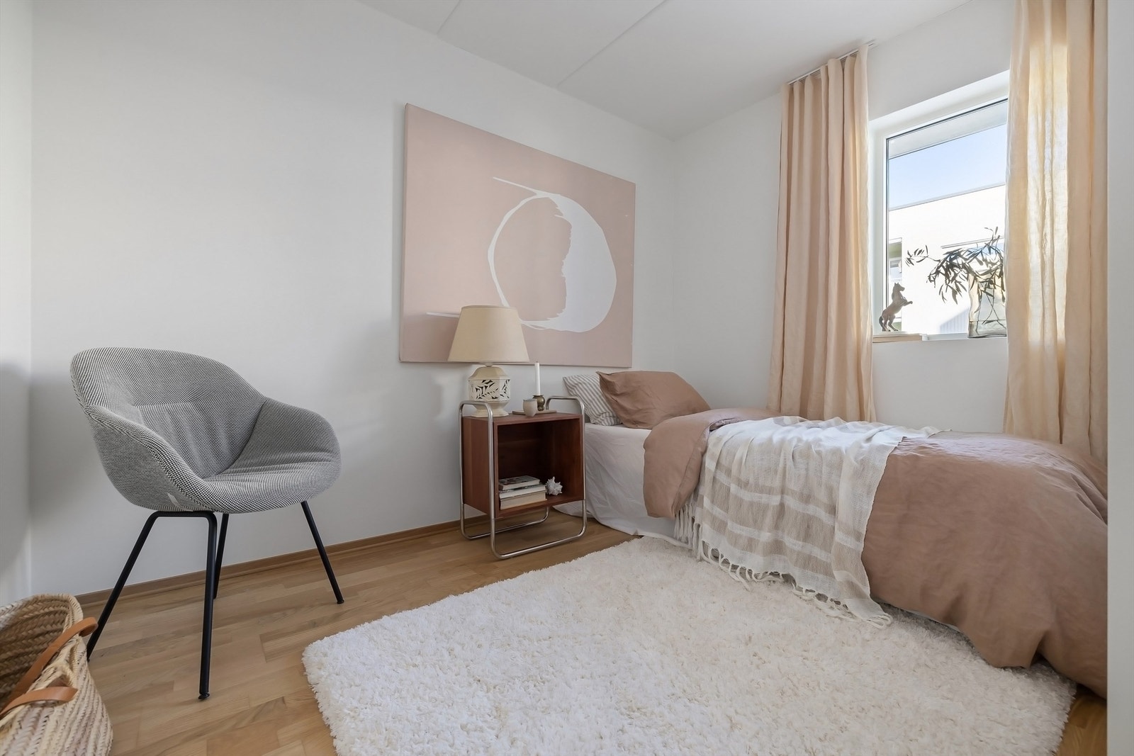 Soverom II passer ypperlig som barnerom, gjesterom eller kontor Galleribilde