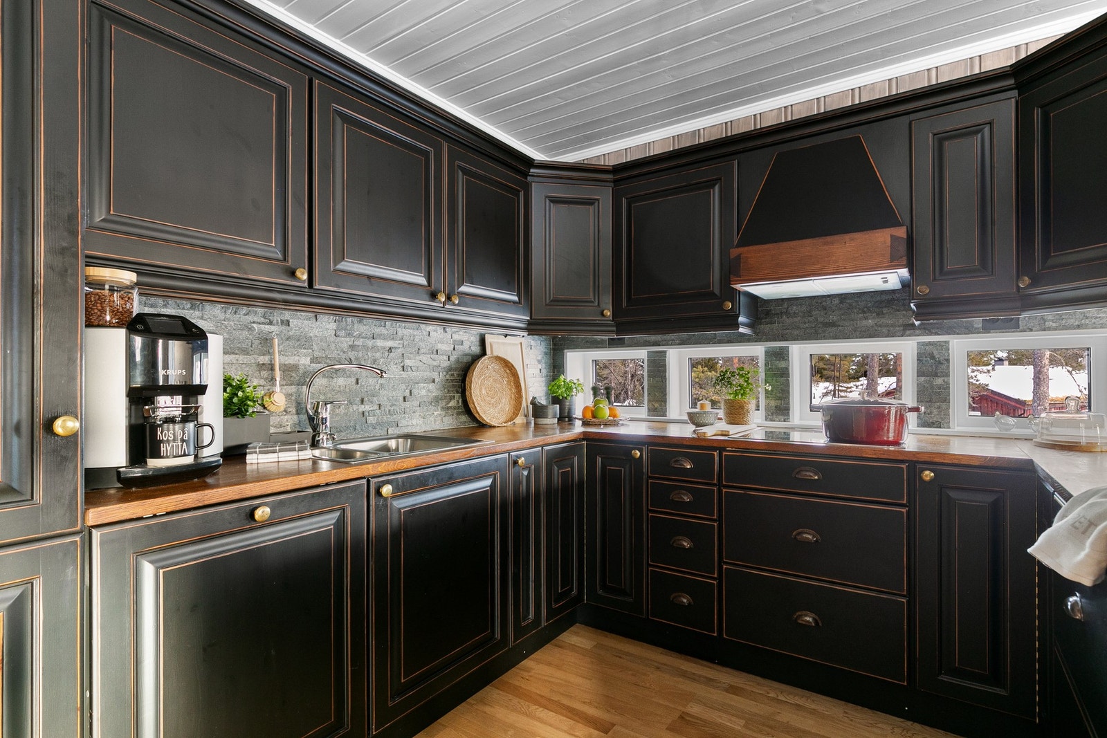 Integrerte hvitevarer som medfølger Galleribilde