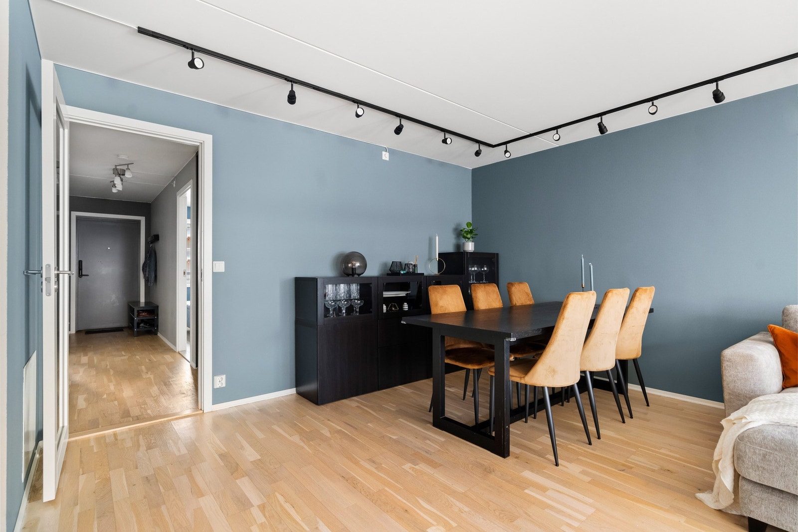 Her kan venner og familie samles til alle døgnets måltider. Galleribilde