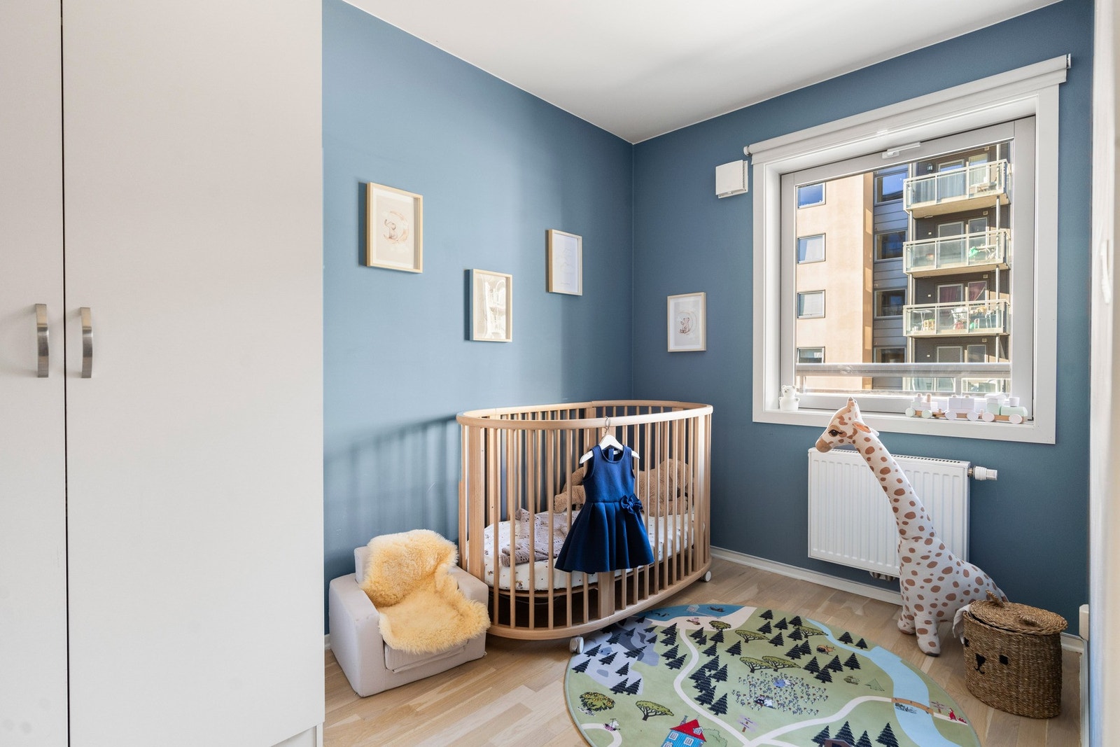 Soverommet vender mot rolige omgivelser - her sover man helt uforstyrret. Galleribilde