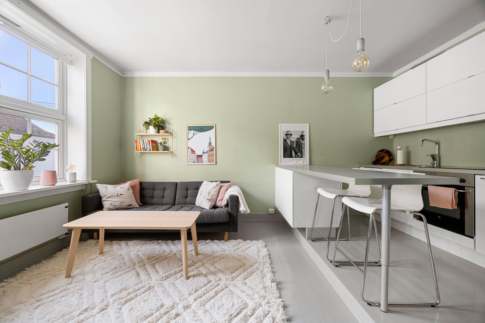 Velkommen til et perfekt førstegangskjøp i Jørgen Løvlands gate 22B! Galleribilde