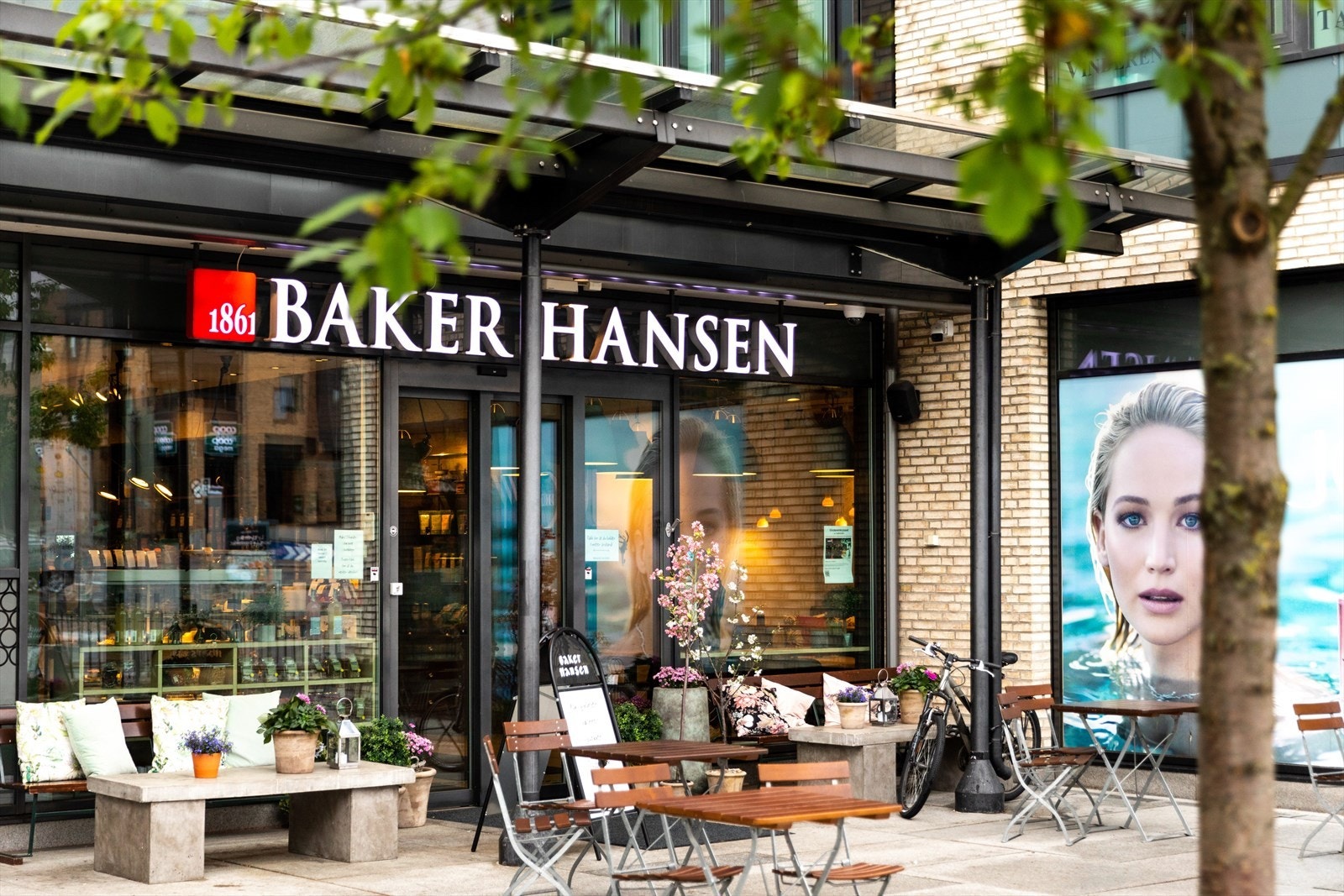 Baker Hansen Vinderen Galleribilde