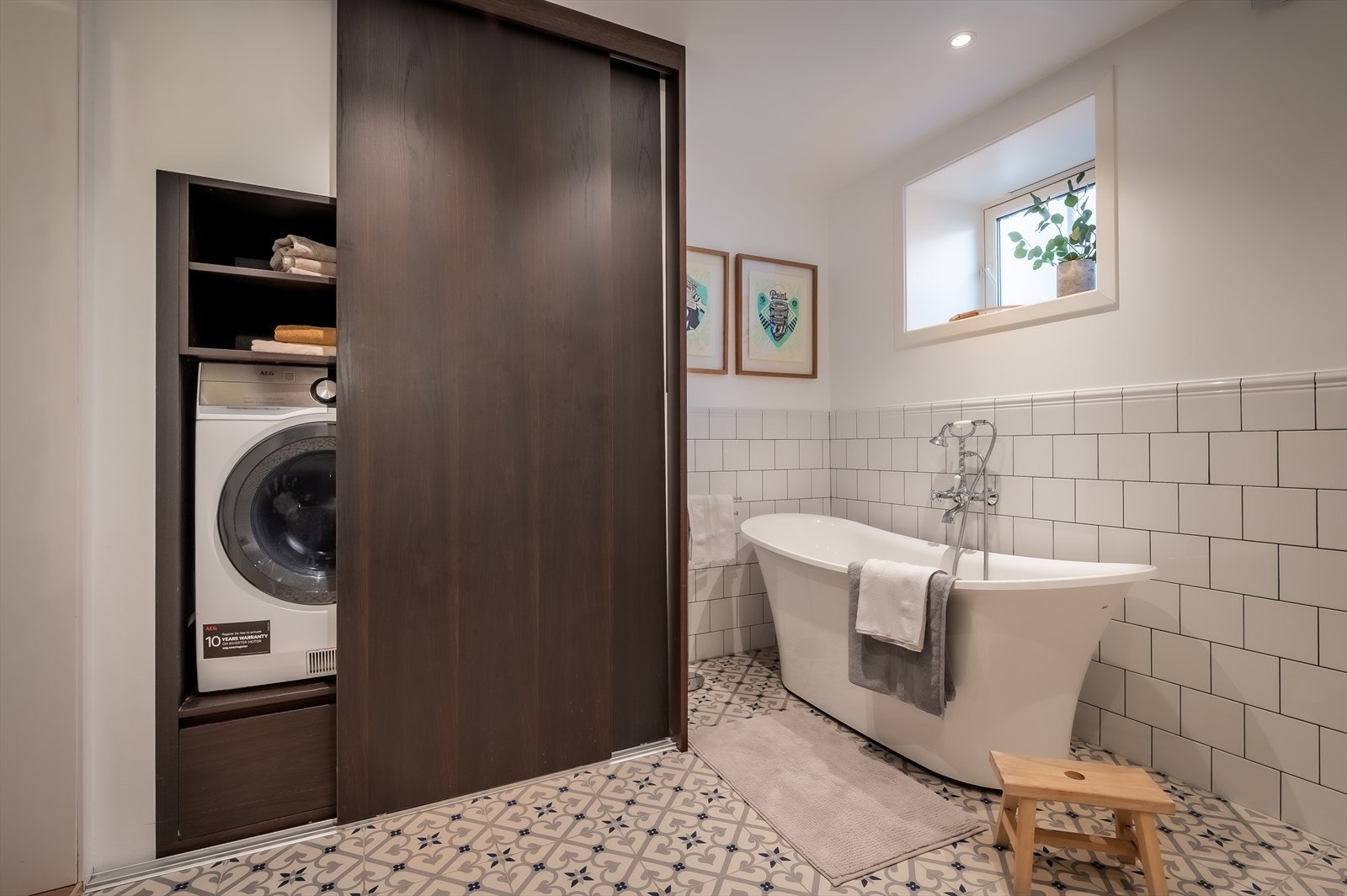 Plassbygget innredning fra Hamran Snekkerverksted Galleribilde