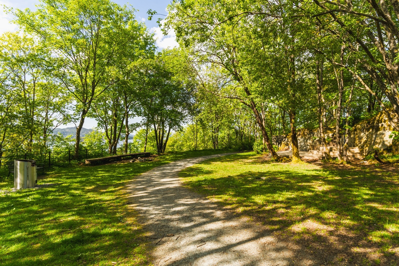 Lyreneset park Galleribilde