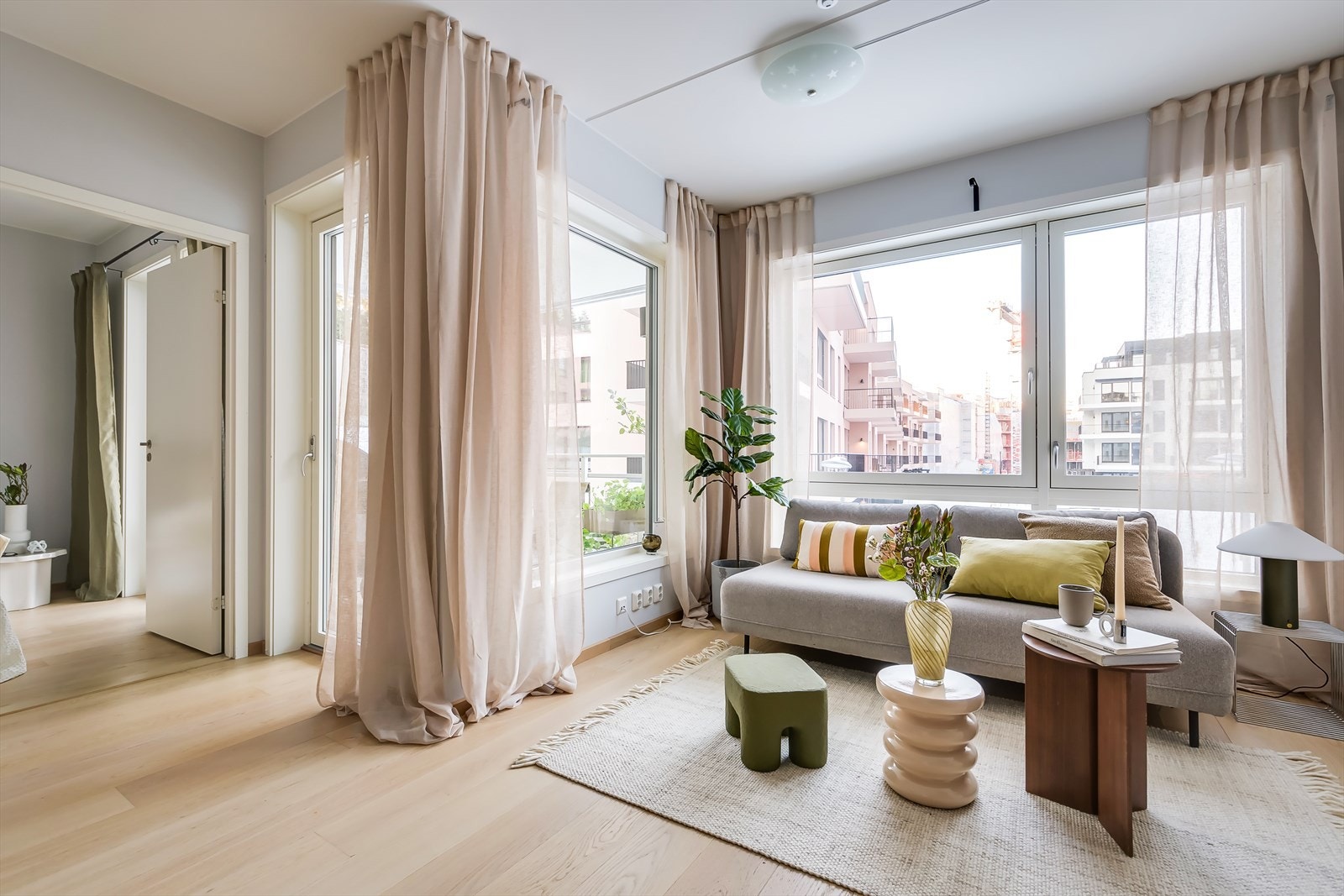 Leiligheten har en god og moderne standard fra byggeår 2020. Galleribilde
