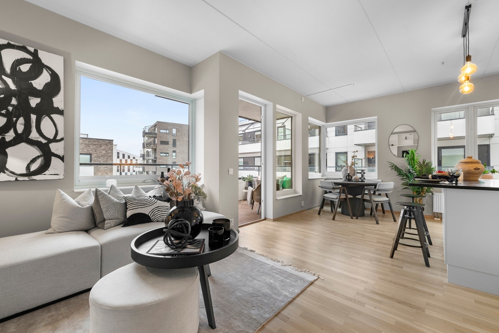 Velkommen til Freserveien 25 - Presentert av Privatmegleren Park / Kennet Hessvik. Galleribilde