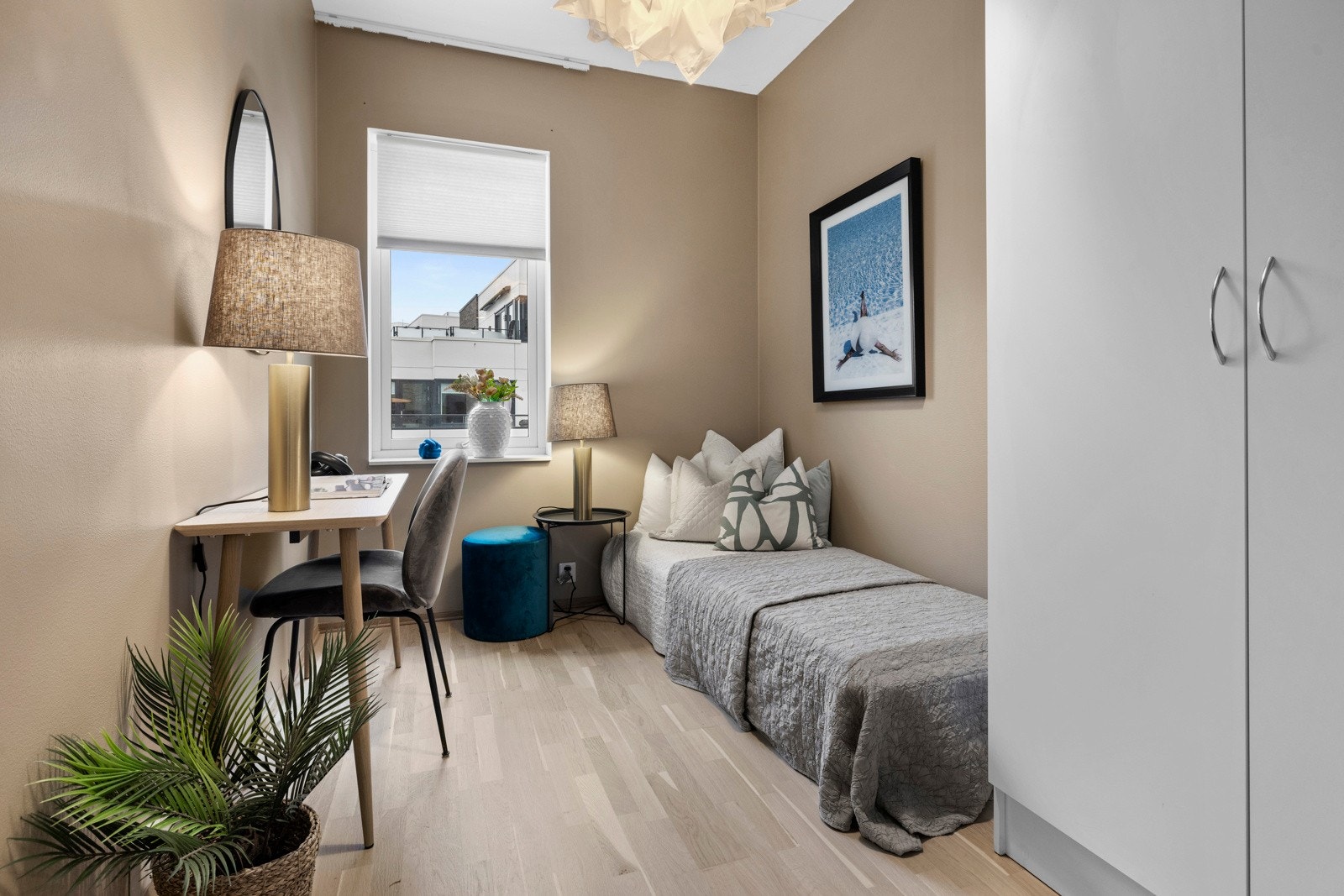 Soverom ll Galleribilde