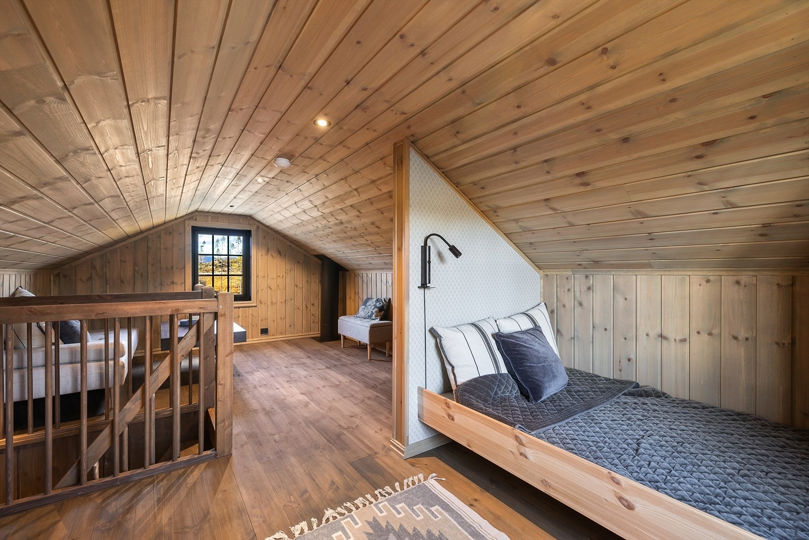 Plassbygget seng Galleribilde