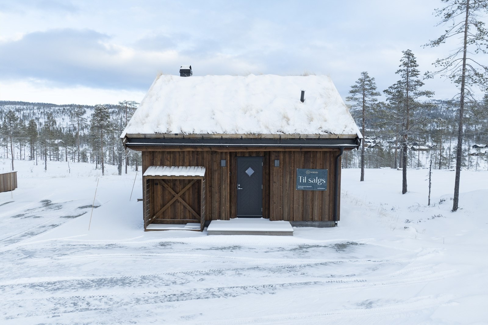 Fasade, inngangsparti Galleribilde