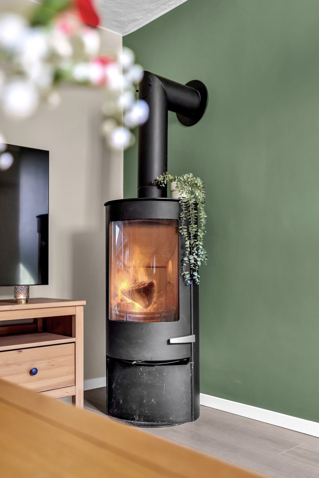 Peis i stuen Galleribilde