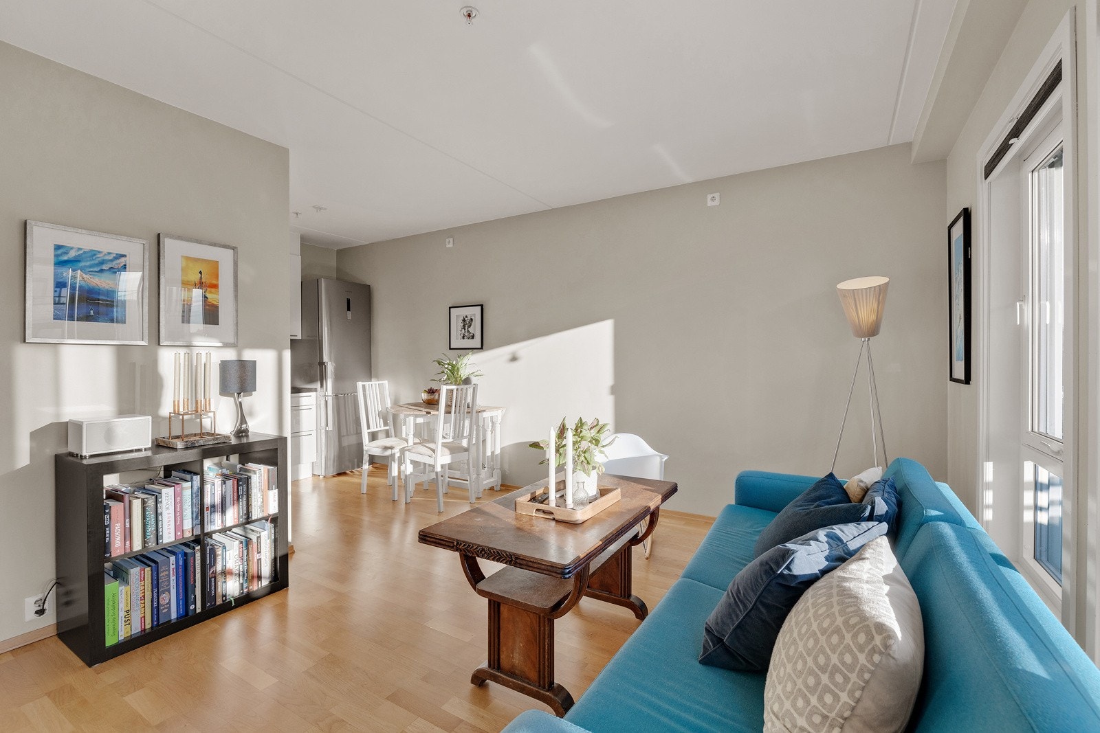 Lyst og tiltalende. Galleribilde