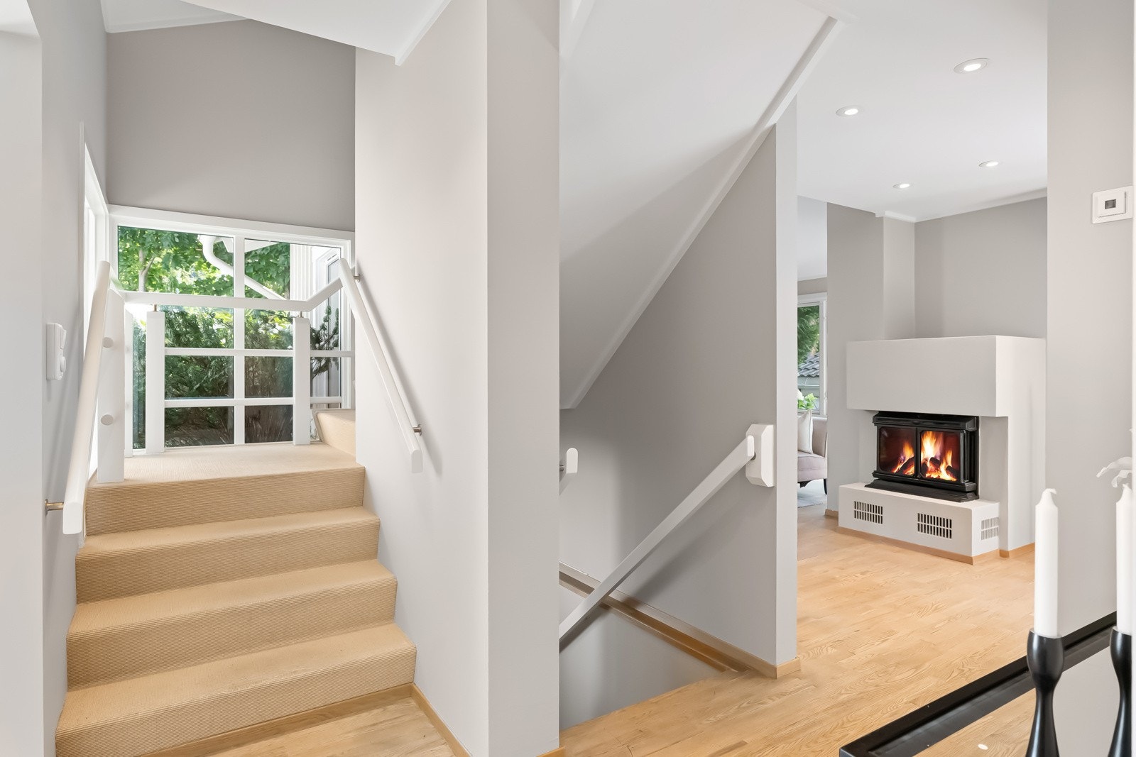 Entré / gang Galleribilde