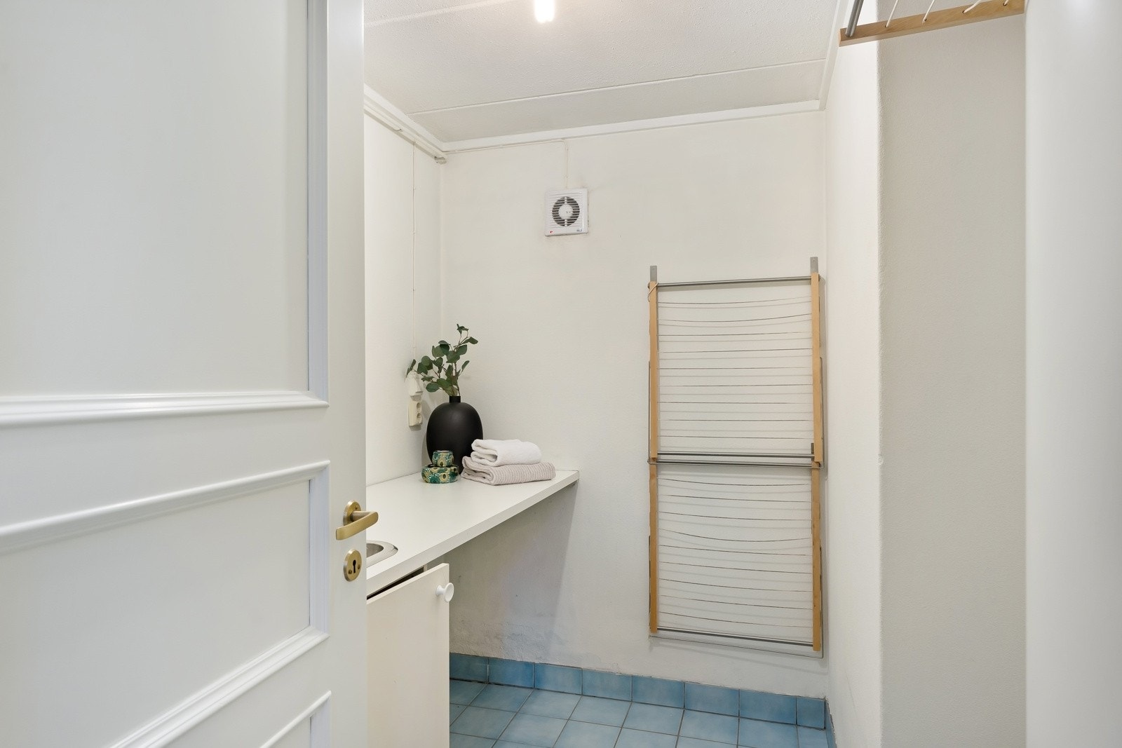 Vaskerom i u. etg. Galleribilde