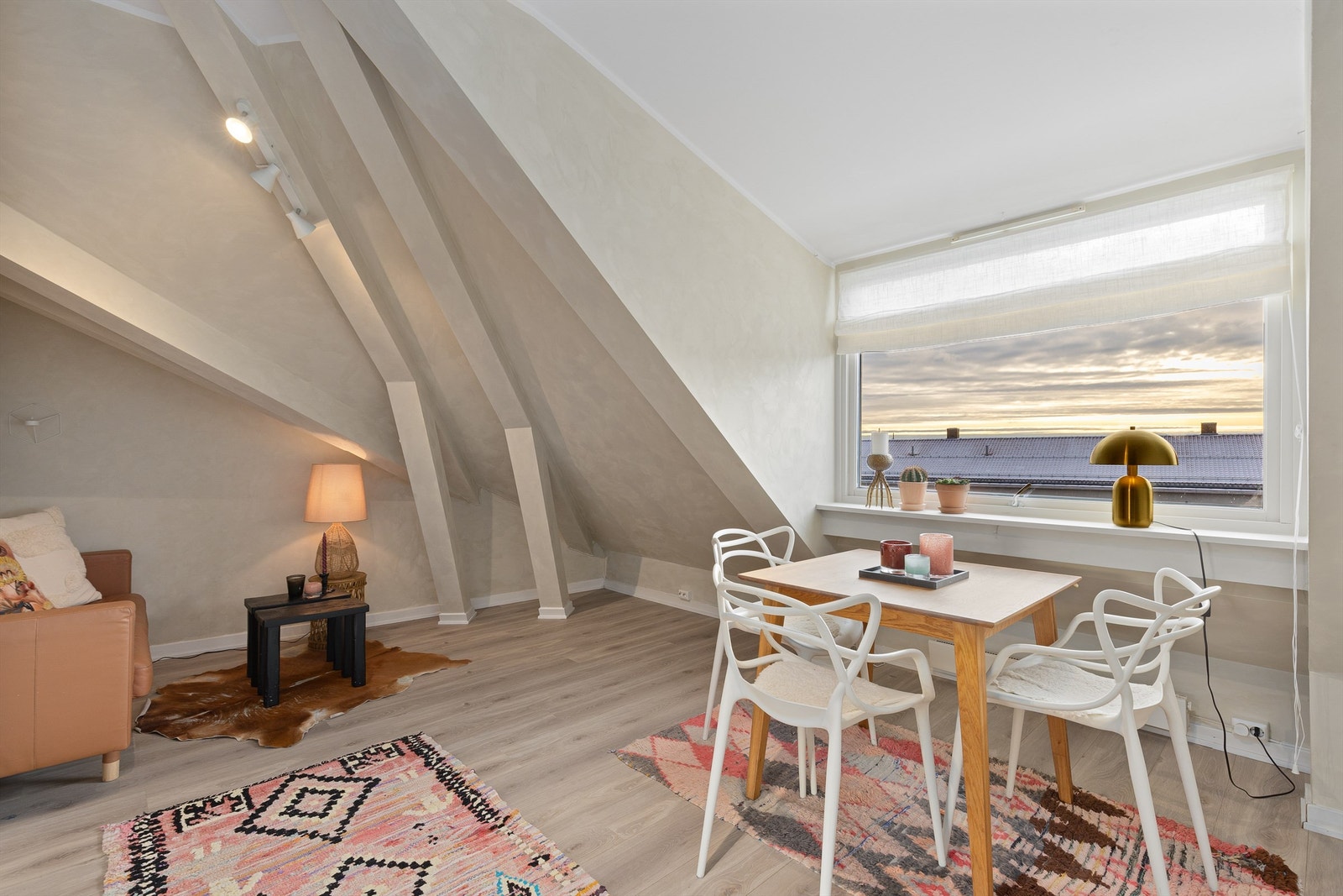 Det er nylig installert et moderne balansert ventilasjonsanlegg i leilighetene i 4. etg Galleribilde