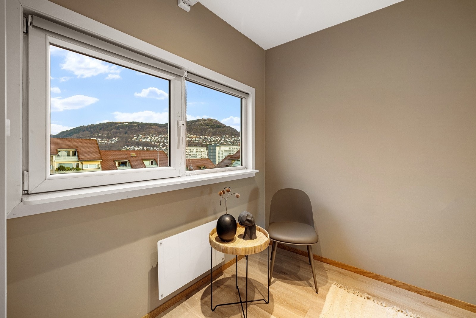 Leiligheten 3 soverom som alle er rundt 11 kvm Galleribilde