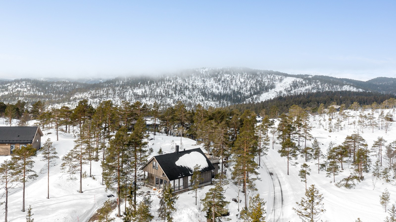 Her finnes 50 kilometer med preparerte løyper når det er snø. Galleribilde
