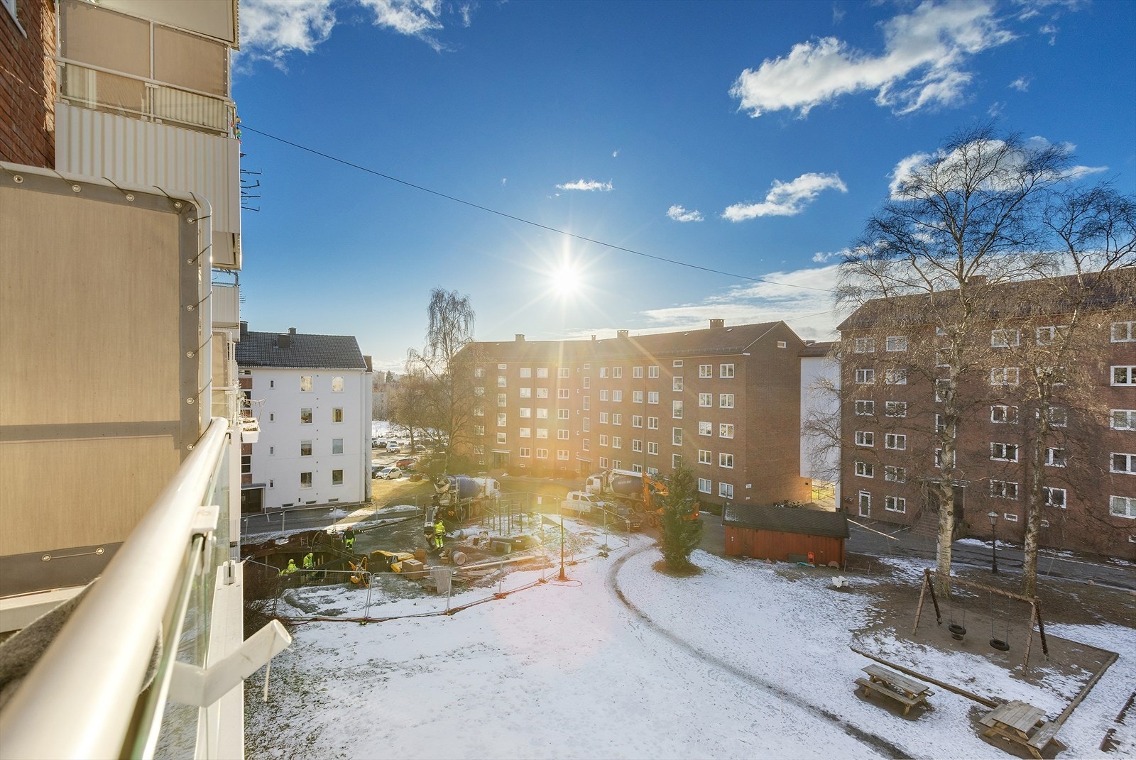 Dette er en lys og stilren 3-roms beliggende i et attraktivt boligområde Galleribilde